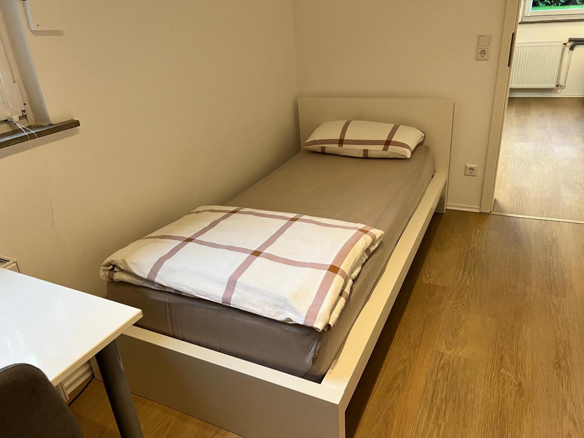 Apartment Modernes Untergeschoss-apartment
